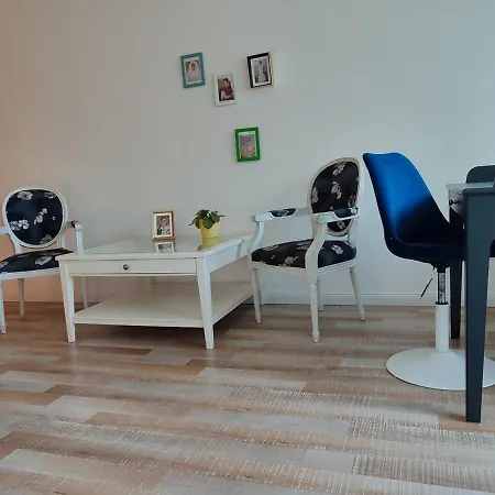 Apartment Kuenstler-suite 7 - Koeln, Netflix, Phantasialand *