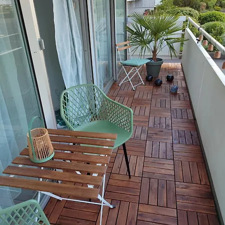 Kuenstler-suite 7 - Koeln, Netflix, Phantasialand Apartment Kerpen (North Rhine-Westphalia)