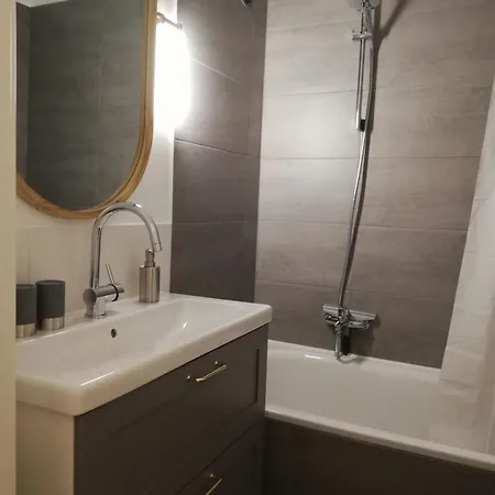 Kuenstler-suite 7 - Koeln, Netflix, Phantasialand Kerpen (North Rhine-Westphalia)