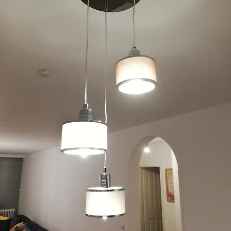 Kuenstler-suite 7 - Koeln, Netflix, Phantasialand