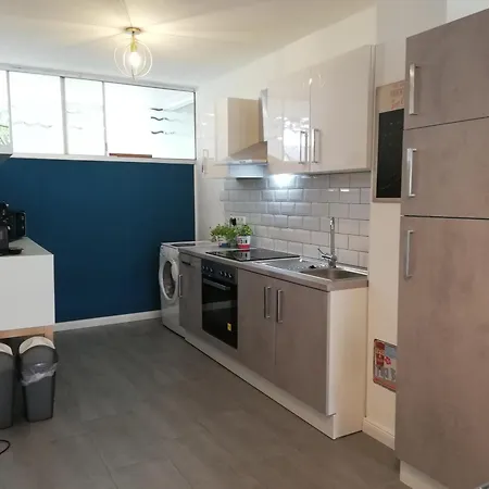 Kuenstler-suite 7 - Koeln, Netflix, Phantasialand *