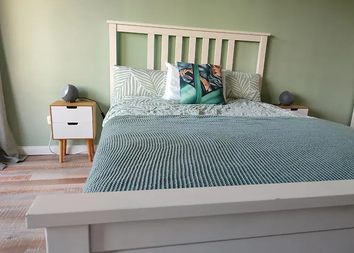 Kuenstler-suite 7 - Koeln, Netflix, Phantasialand