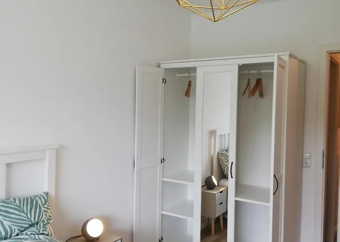 Kuenstler-suite 7 - Koeln, Netflix, Phantasialand