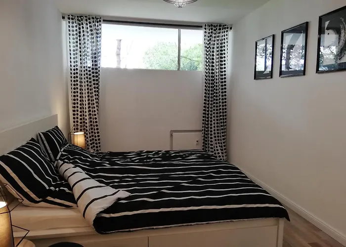 Kuenstler-suite 7 - Koeln, Netflix, Phantasialand *